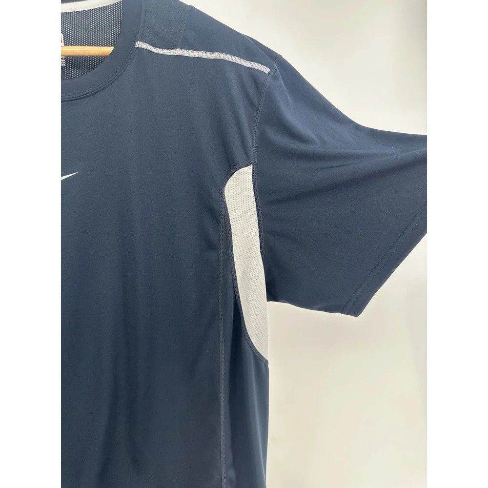 Nike Performance Men's Dri Fit Sport Navy Blue Yankees T Shirt Size XXL